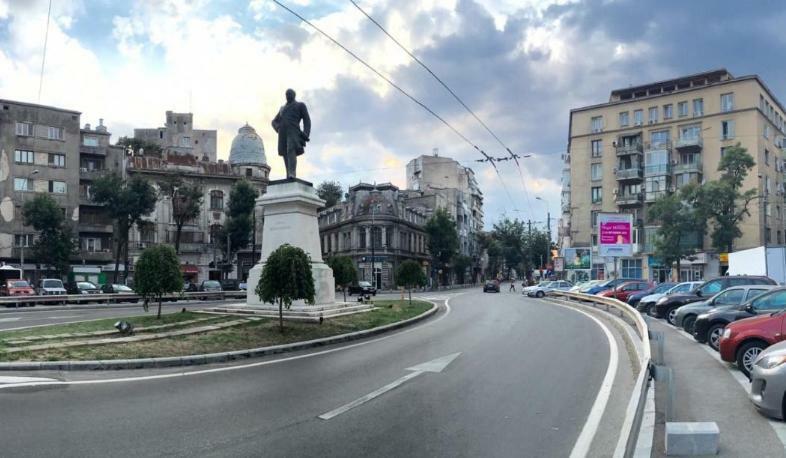 Central Old City 1 Бухарест Екстер'єр фото